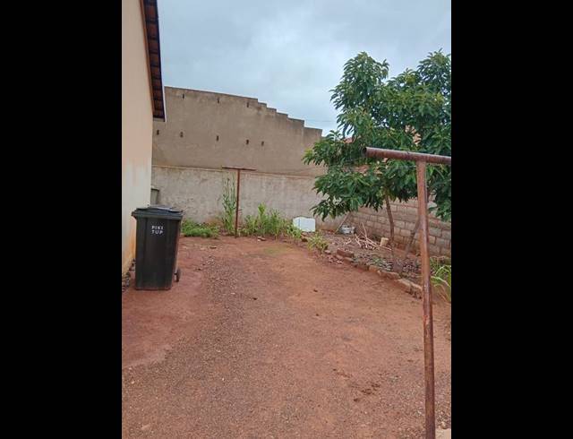 2 BEDROOM HOUSE FOR SALE IN PROTEA GLEN EXT